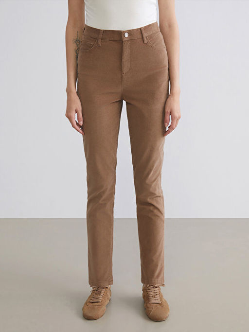 Dar Fit Kadife Kad?n Pantolon