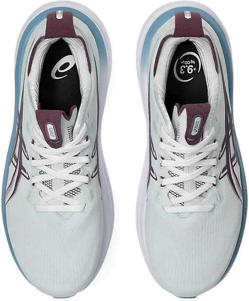 Кроссовки женские