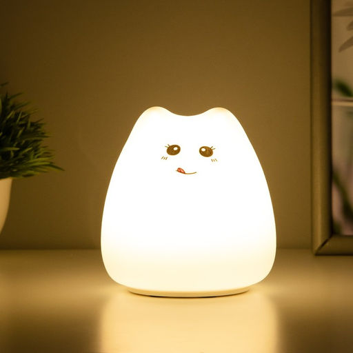 Фигурка световая RISALUX «Антистресс мякиш кошечка», LED-ночник, RGB, от батареек, 3×ААА, 9.5×9.5×10.5 см