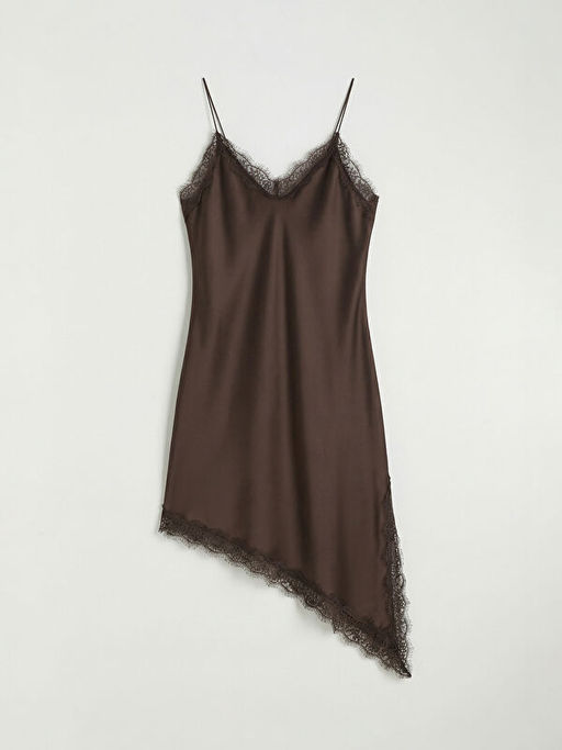 V Yaka Dantel Detayl? Saten Bluz