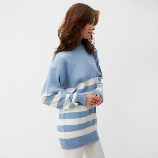 Джемпер женский MINAKU: Casual collection, цвет экрю, синий, размер 50