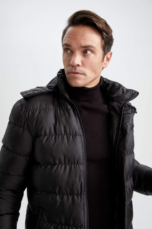 Пуховик приталенного кроя с капюшоном - Defacto фото 5