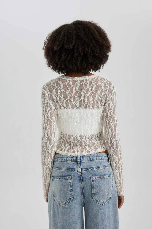 Приталенная укороченная кружевная белая блузка с длинными рукавами - Defacto фото 6