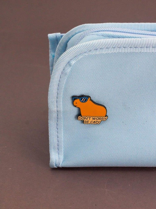 Значок металлический iLikeGift "Dont worry be capy"