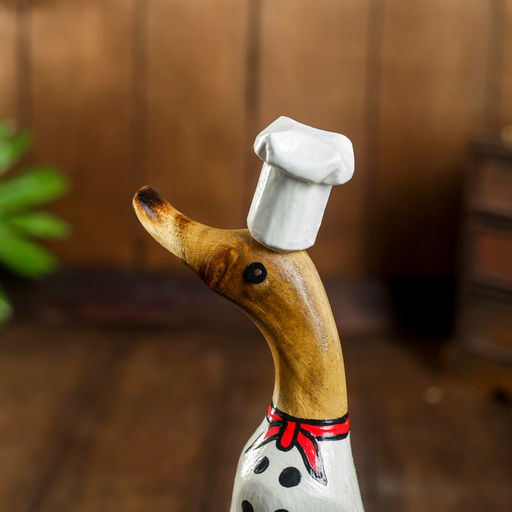 Сувенир «Утка Повар», 13×9×27 см, дерево