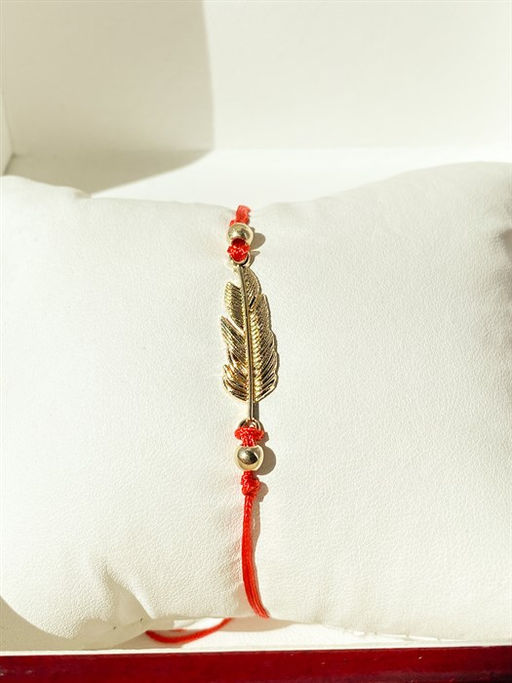 Красная нить "Золотое перо"