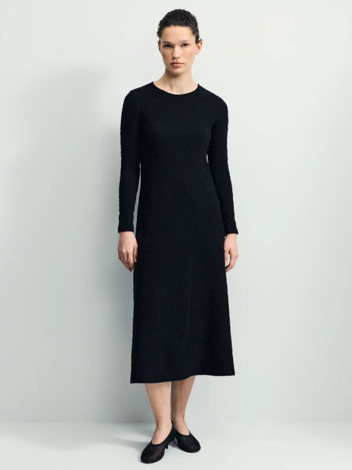 Платье из фактурной ткани / Zarina