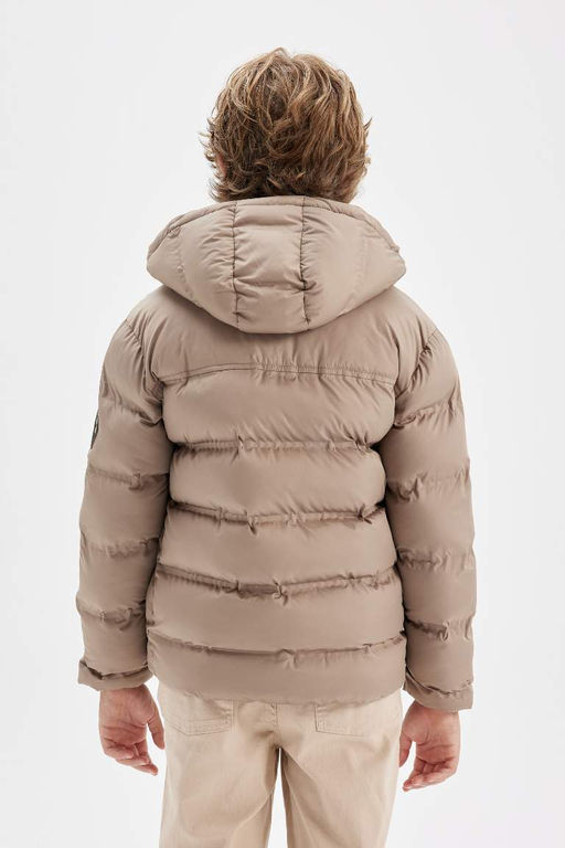 Водоотталкивающее пальто с капюшоном для мальчика - Defacto фото 7
