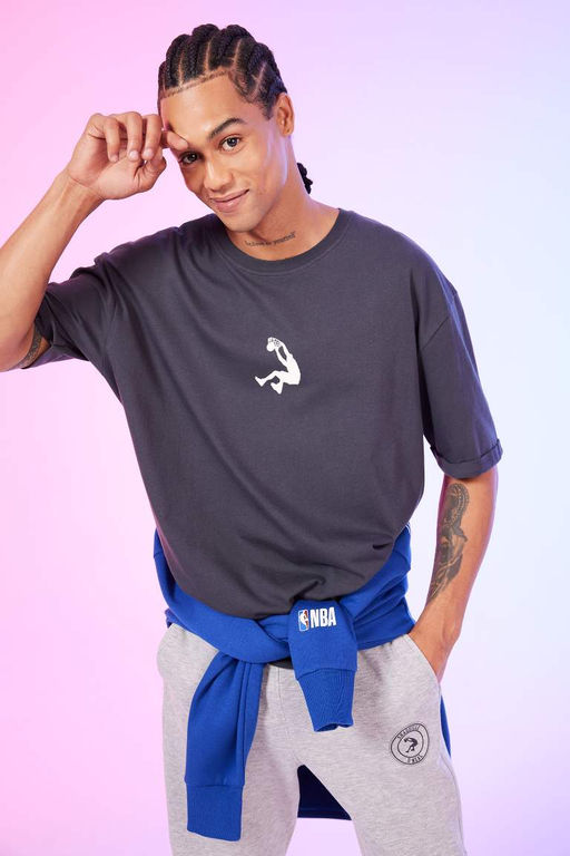 DeFactoFit Футболка оверсайз с круглым вырезом и короткими рукавами Shaquille ONeal