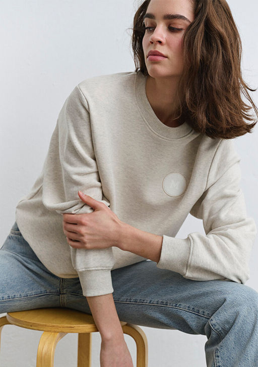 Mavi Patch Logo Bisiklet Yaka Bej Sweatshirt