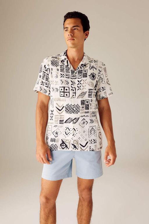 Хлопковая рубашка с коротким рукавом и принтом с вязаным крючком воротником обычного кроя - Defacto фото 2