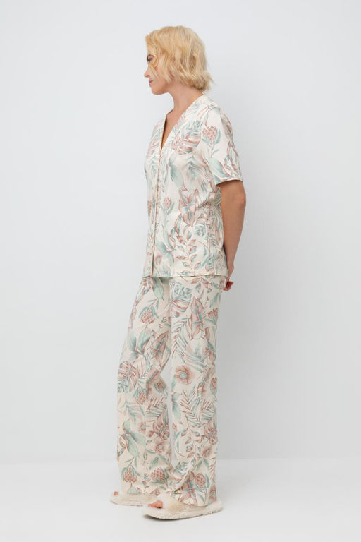 Е 20153/айвори,акварельные тропики пижама жен