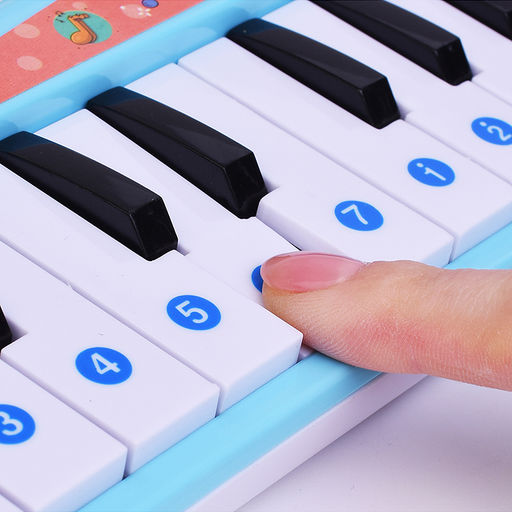 Синтезатор "Радужные ноты" в коробке