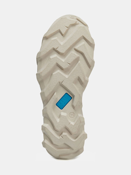 Полуботинки женские TRK