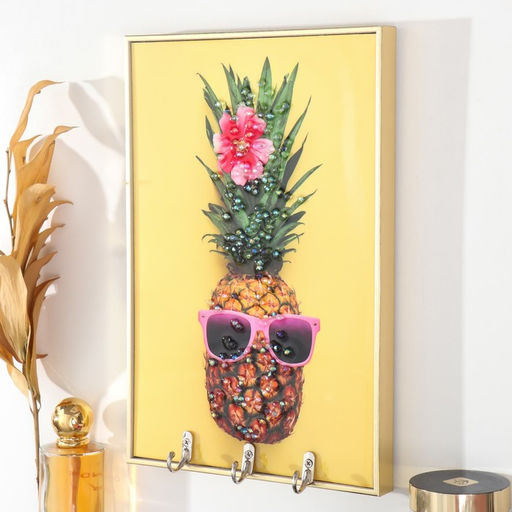 Ключница настенная декоративная Модный ананас, 3 крючка на панно, пластик, МДФ, стразы, золото, 19.3?1.8?29 см