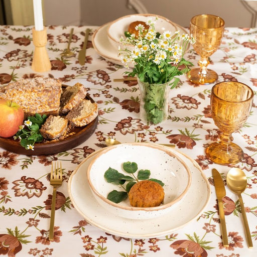 Скатерть «Доляна» Red flowers, 145×180 см