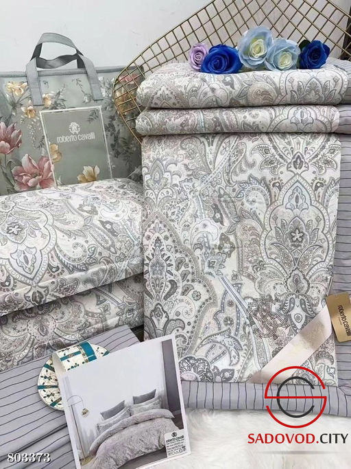 Комплект постельного белья с готовым одеялом