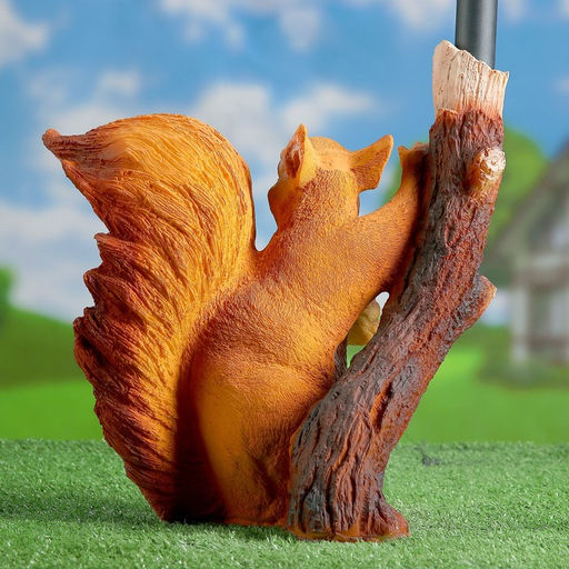 Садовая фигура - фонарь из полистоуна Белка с веткой, 33 см - Хорошие сувениры фото 4