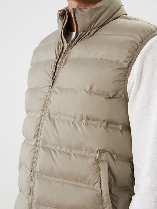 Standart Kal?p Dik Yaka Erkek ?i?me Yelek