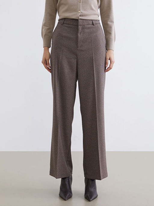 Standart Fit Ekose Kad?n Pantolon