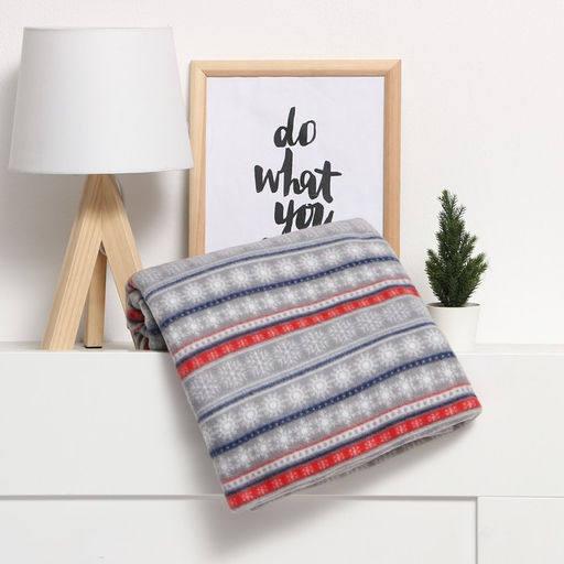 Плед новогодний Экономь и Я Новогодний узор 150?130 см, пл.160 г/м?, 100% п/э