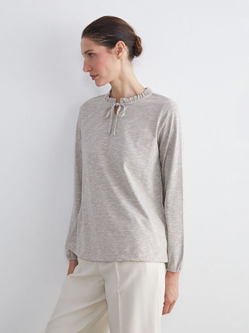 F?rf?rl? Ba?lamal? Yaka Bluz