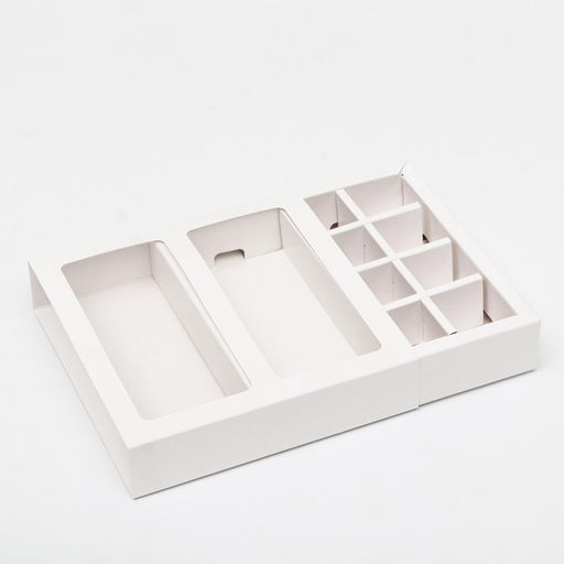 Цена за 5 шт. Коробка под 8 конфет + шоколад, с окном, белая, 17 х 5 х 17,5 х 3,7 см - Simaland фото 3