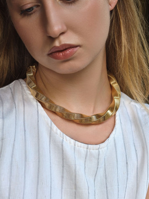 Чокер «Кручёный Обруч», цвет золото