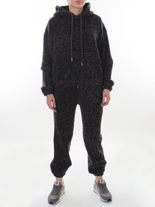 003 DK. GRAY/LEOPARD Костюм спортивный зимний женский (95% хлопок, 5% полиэстер)