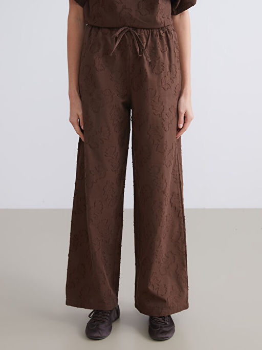 Beli Lastikli Desenli Geni? Pa?a Kad?n Pantolon