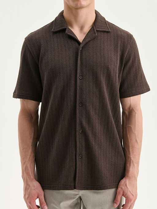 Regular Fit Resort Yaka K?sa Kollu Erkek G?mlek