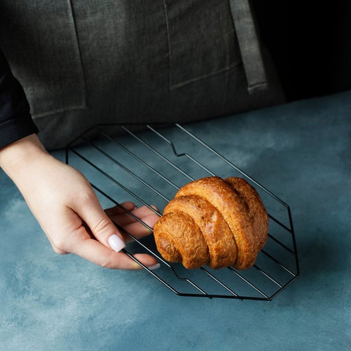 Решётка для глазирования и остывания кондитерских изделий KONFINETTA «Октаэдр», 25×15×1.8 см, цвет чёрный