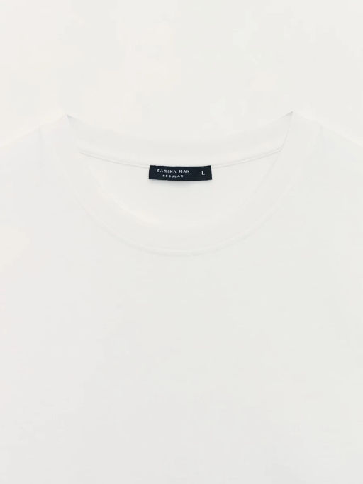 Базовая футболка regular fit / Zarina