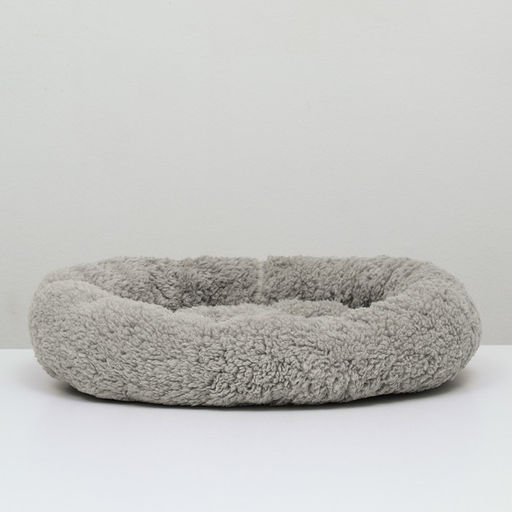 Лежанка для собак и кошек Уют, мягкий мех, 50 х 42 х 11 см, серая - Пижон фото 2