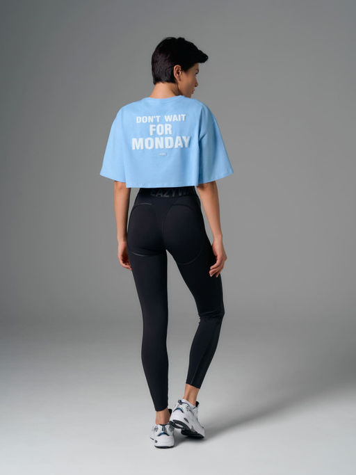 Укороченная футболка оверсайз с объёмным принтом DONT WAIT FOR MONDAY на спине - Eazyway фото 4