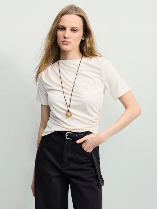 Приталенная футболка из модала / Zarina  фото 2