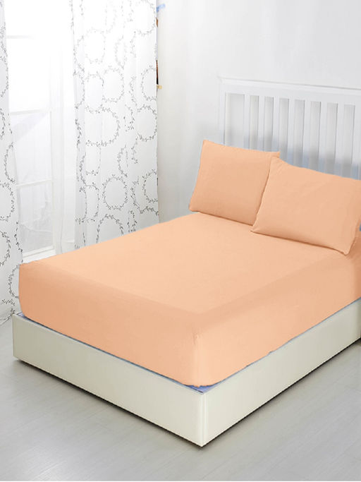 Простыня трикотажная на резинке