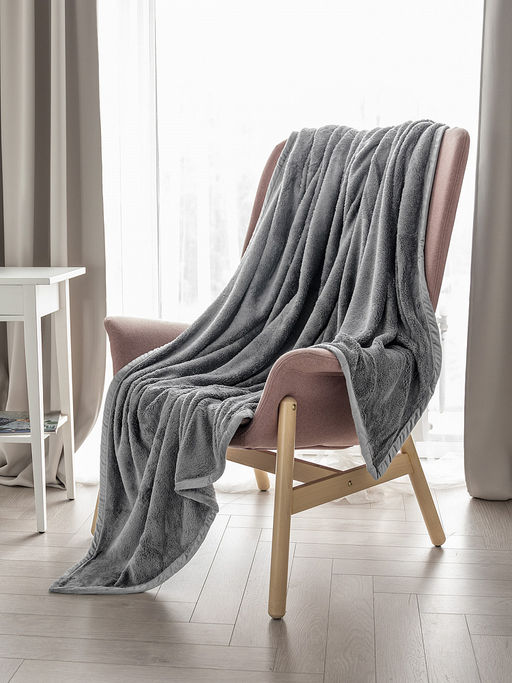 Плед плюшевый 150x200 светло-серый