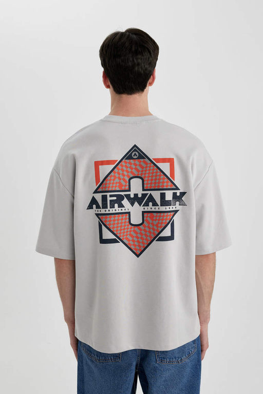 Свободная футболка Airwalk из плотной ткани с круглым вырезом и короткими рукавами - Defacto фото 7
