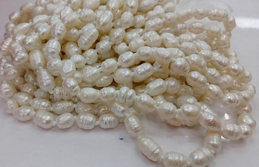 Бусы натуральный жемчуг Рис крупный - камень королев, дарующий любовь и счастье