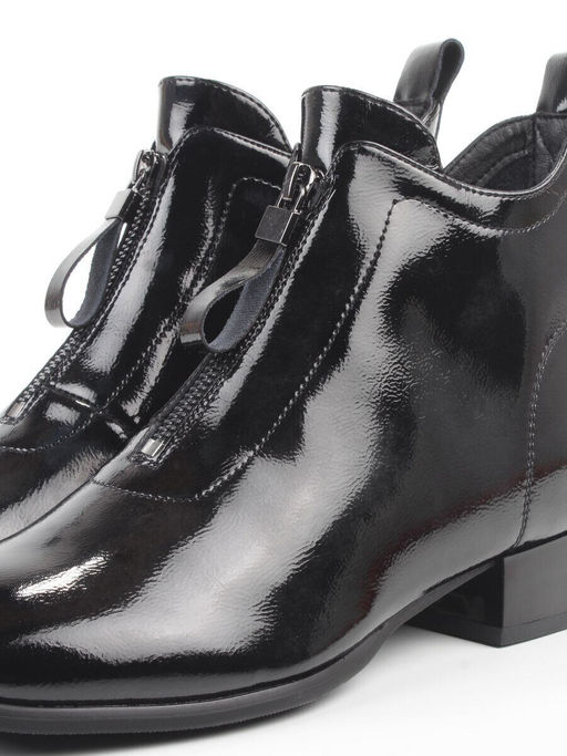 01-M43-17 BLACK Ботинки демисезонные женские (натуральная кожа)