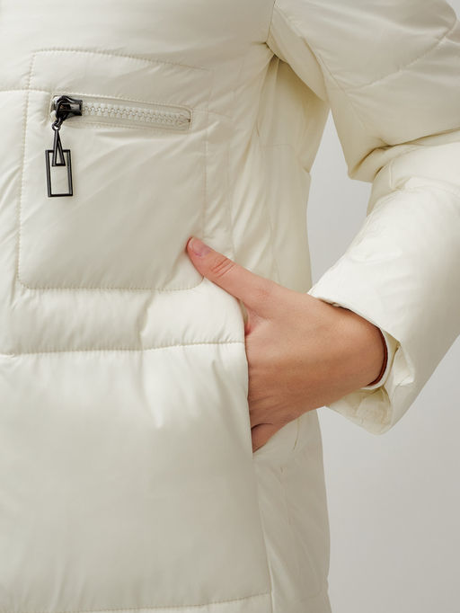 Пальто утепленное стеганное зимнее с капюшоном женское бежевого цвета 9611B - Mtforce фото 9