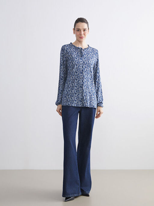 Ba?lamal? Yaka Desenli Bluz