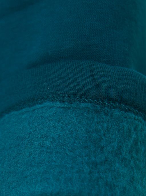 Костюм спортивный