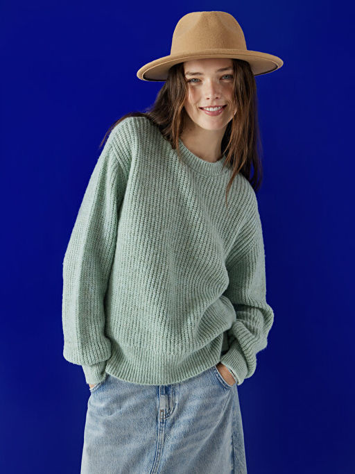 Bisiklet Yaka D?z Uzun Kollu Kad?n Triko Kazak