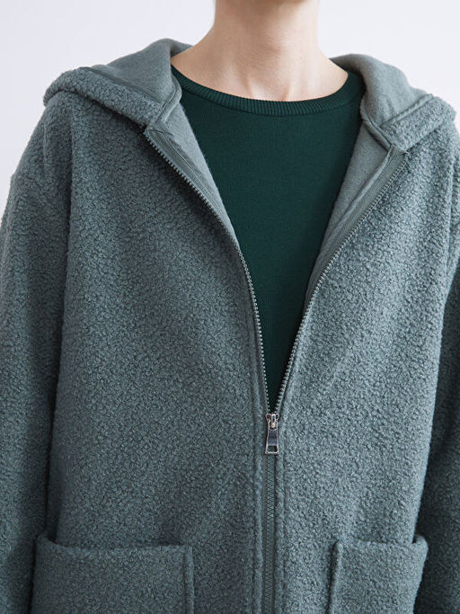 Kap??onlu Kad?n Pel?? H?rka