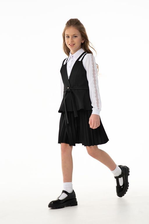 Школьный жилет для девочки Mooriposh, модель 1114