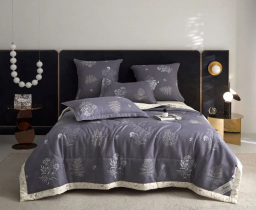 Одеяло Mency двухстороннее с простыней и наволочками ODMENHD02 Семейный