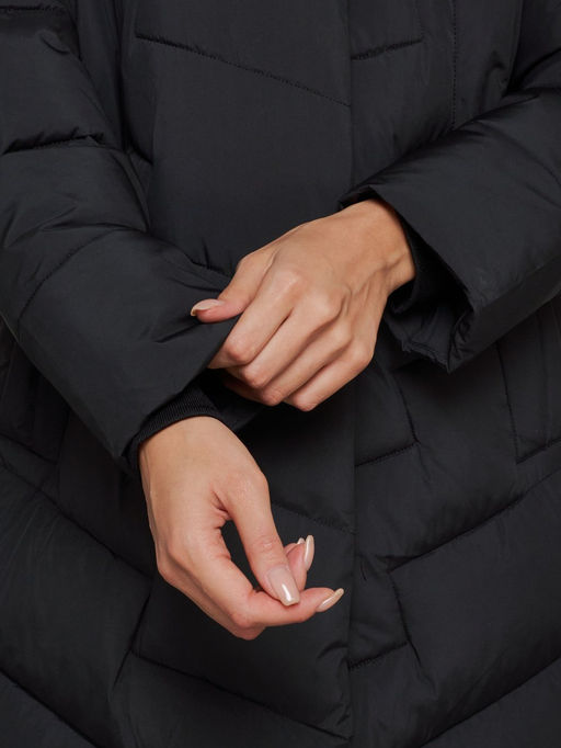 Пальто утепленное молодежное зимнее женское черного цвета 52355Ch - Holdluck фото 14