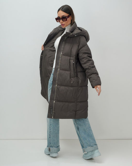 Пальто зимнее утепленное с капюшоном женское темно-коричневого цвета 7618TK - Visdeer фото 2